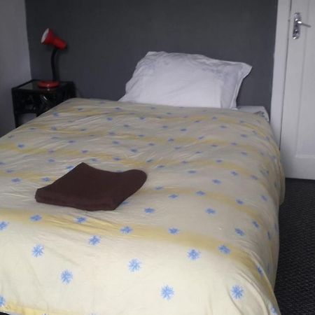 מנצ'סטר Sports City Guest House מראה חיצוני תמונה